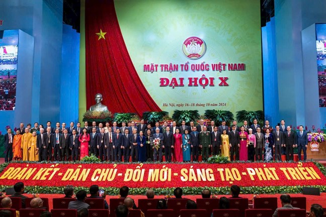 Quyết định số 304-QĐ/TW của Bộ Chính trị, Ban Bí thư về chức năng, nhiệm vụ, tổ chức bộ máy Cơ quan Ủy ban Trung ương Mặt trận Tổ quốc Việt Nam Quyết định số 304-QĐ/TW của Bộ Chính trị, Ban Bí thư về chức năng, nhiệm vụ, tổ chức bộ máy Cơ quan Ủy ban Trung ương Mặt trận Tổ quốc Việt Nam