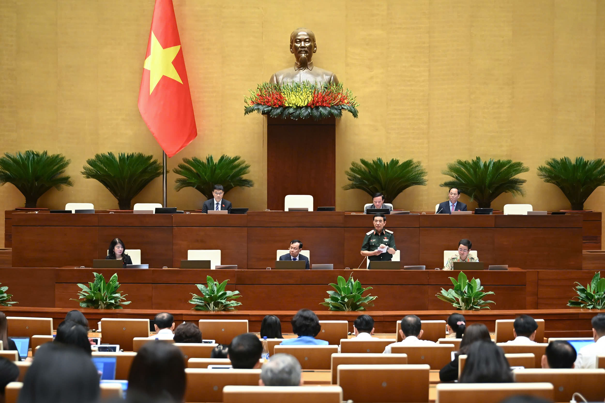 Quốc hội đã thảo luận ở hội trường về dự án Luật Tham gia lực lượng gìn giữ hòa bình của Liên hợp quốc. (Ảnh: quochoi.vn) Quốc hội đã thảo luận ở hội trường về dự án Luật Tham gia lực lượng gìn giữ hòa bình của Liên hợp quốc. (Ảnh: quochoi.vn)