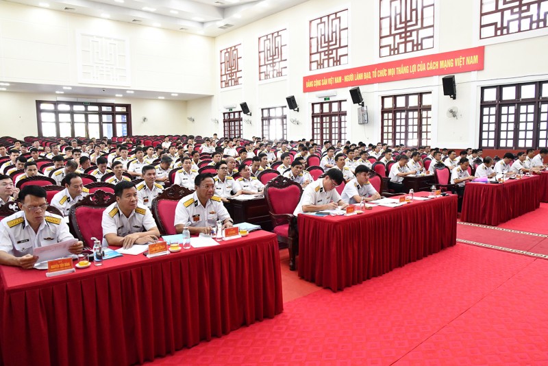 6 tháng cuối năm 2025: Vùng 5 Hải quân tập trung huấn luyện, sẵn sàng chiến đấu, giữ vững chủ quyền biển đảo 6 tháng cuối năm 2025: Vùng 5 Hải quân tập trung huấn luyện, sẵn sàng chiến đấu, giữ vững chủ quyền biển đảo