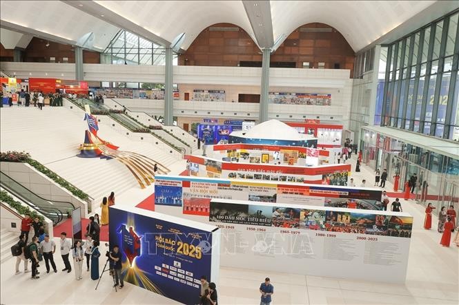 130 gian trưng bày đặc sắc tại Hội báo toàn quốc năm 2025 130 gian trưng bày đặc sắc tại Hội báo toàn quốc năm 2025