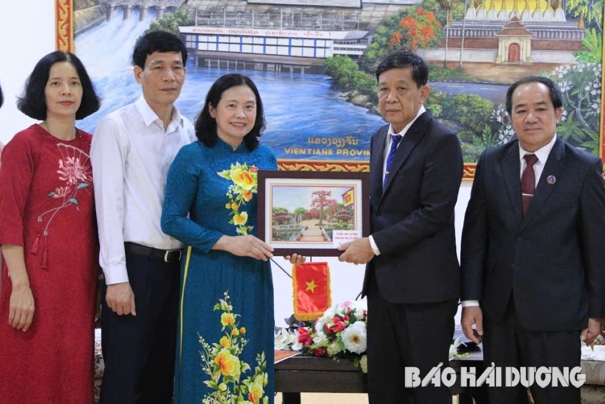Hải Dương - Viêng Chăn thắt chặt quan hệ hữu nghị đặc biệt, hướng tới hợp tác sâu rộng Hải Dương - Viêng Chăn thắt chặt quan hệ hữu nghị đặc biệt, hướng tới hợp tác sâu rộng