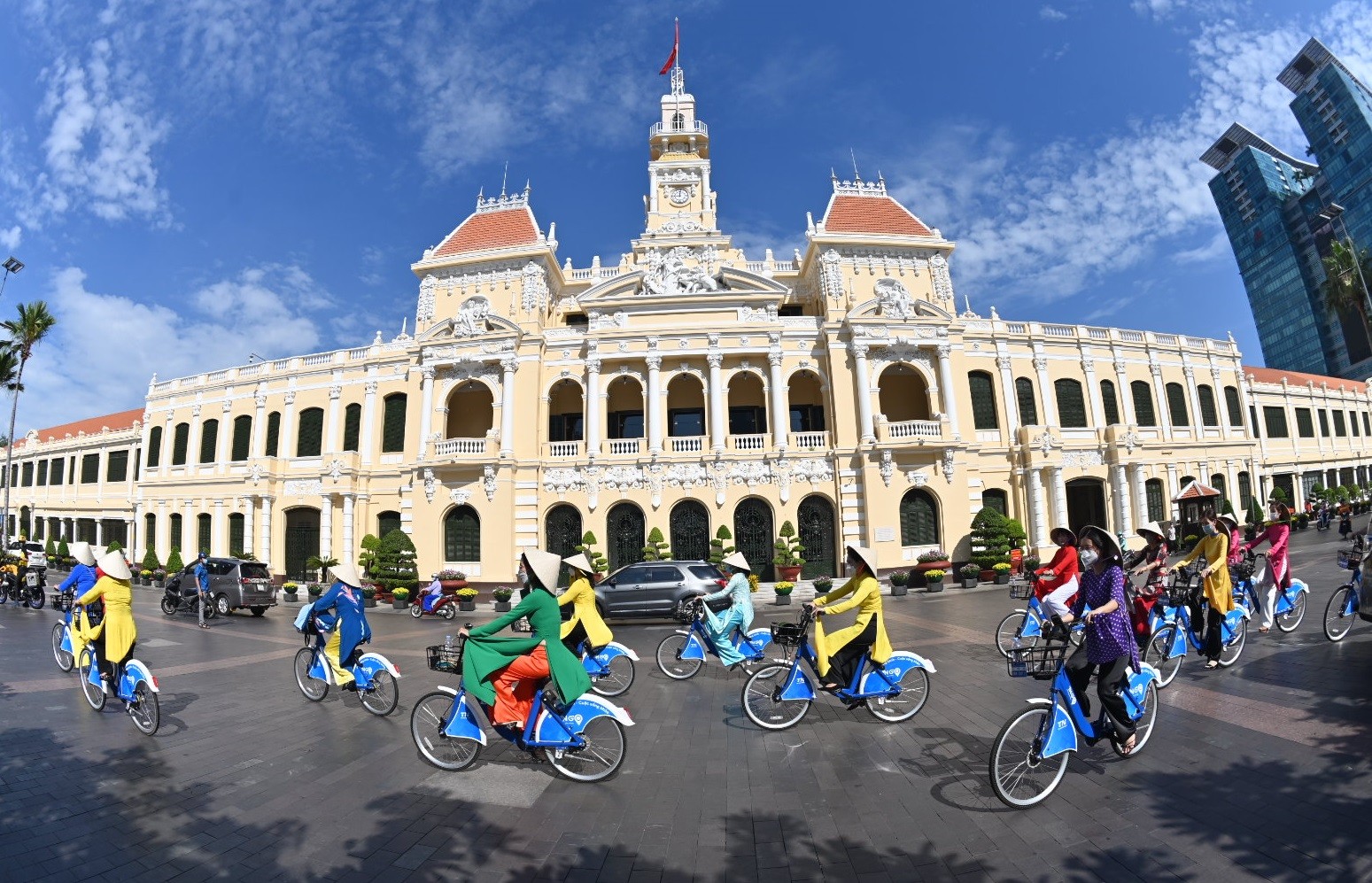 Ảnh minh hoạ: TP Hồ Chí Minh có nhiều sản phẩm du lịch đặc trưng để thu hút du khách trong và ngoài nước. (Nguồn: Internet) Ảnh minh hoạ: TP Hồ Chí Minh có nhiều sản phẩm du lịch đặc trưng để thu hút du khách trong và ngoài nước. (Nguồn: Internet)