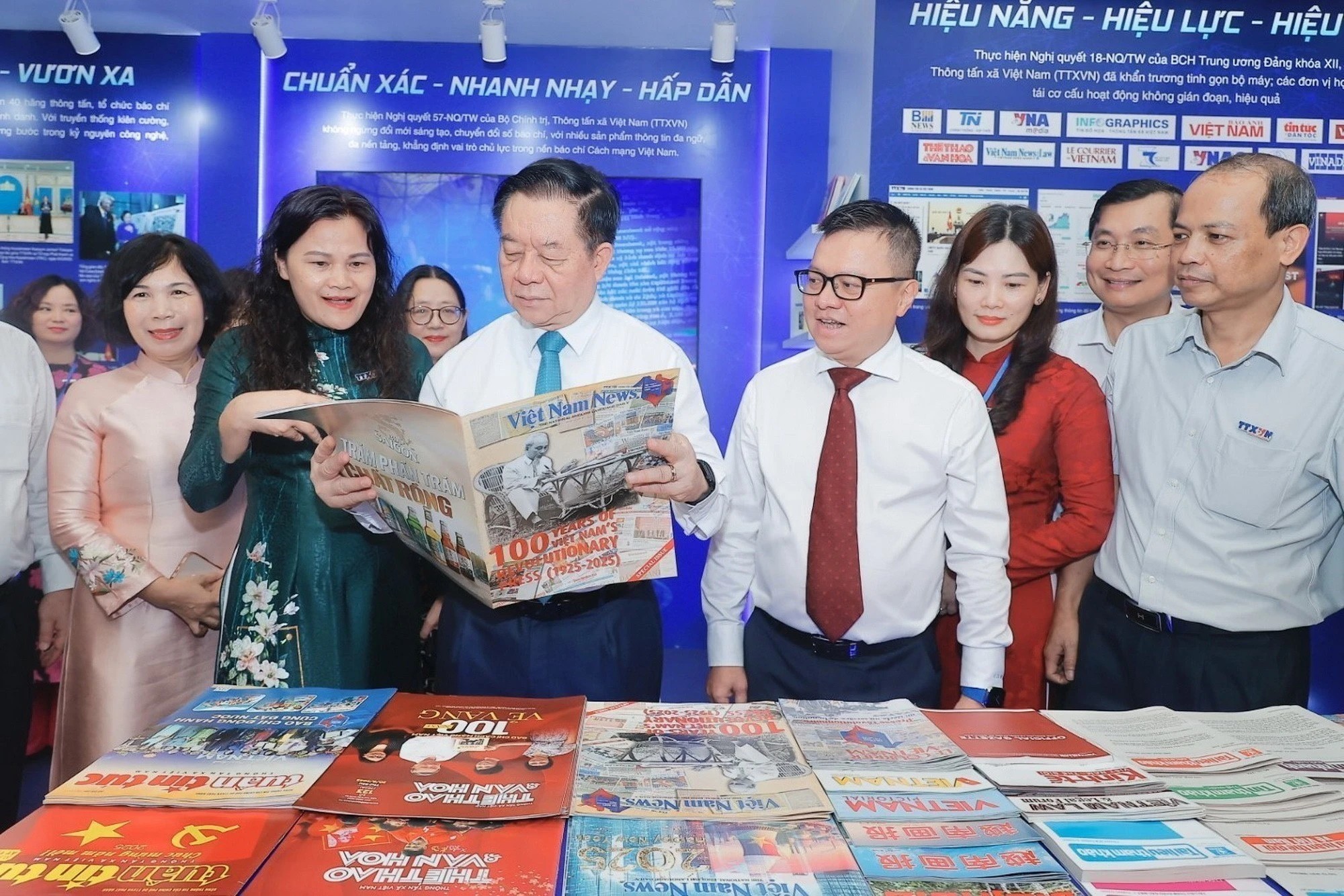 Báo chí cách mạng: Động lực to lớn đưa đất nước vững bước vào kỷ nguyên mới Báo chí cách mạng: Động lực to lớn đưa đất nước vững bước vào kỷ nguyên mới