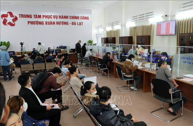 Kết luận số 170-KL/TW: Rà soát tình hình chuẩn bị Lễ công bố các nghị quyết, quyết định của Trung ương và địa phương về sáp nhập vào 30/6 Kết luận số 170-KL/TW: Rà soát tình hình chuẩn bị Lễ công bố các nghị quyết, quyết định của Trung ương và địa phương về sáp nhập vào 30/6