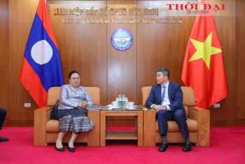 Liên hiệp các tổ chức hữu nghị Việt Nam và Đại sứ quán Lào tại Việt Nam bàn cơ chế phối hợp thúc đẩy quan hệ nhân dân