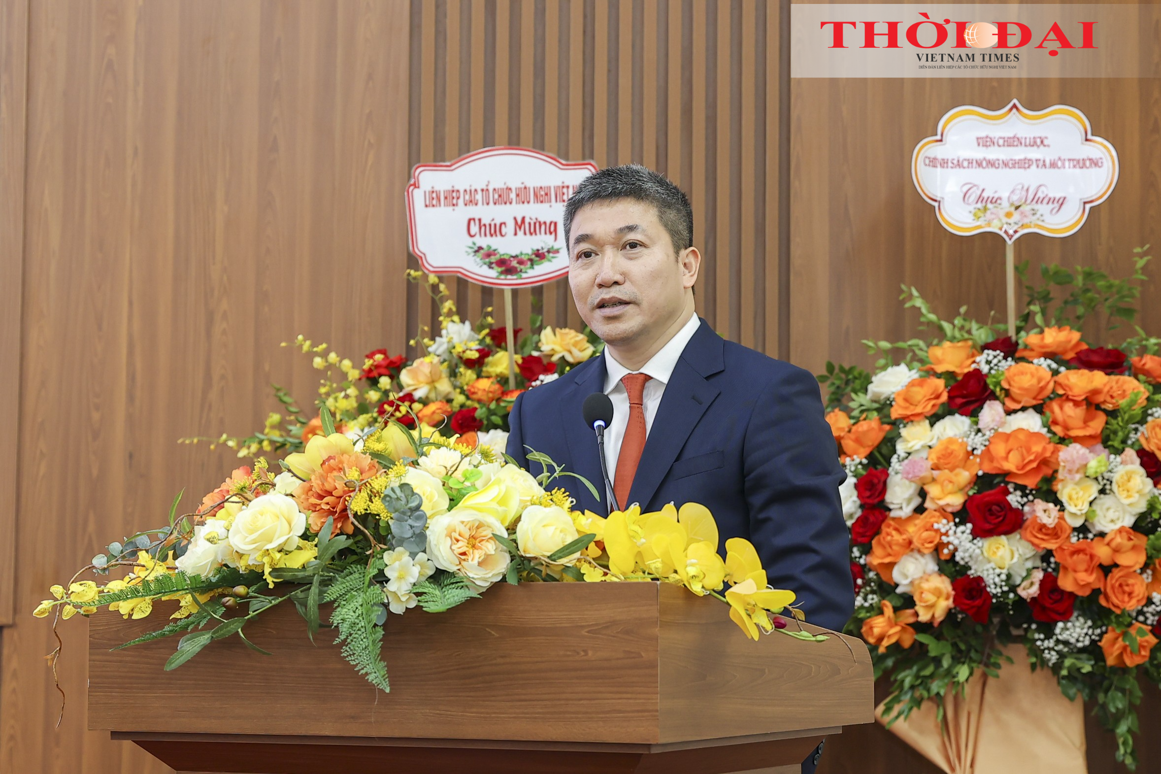 Chủ tịch Liên hiệp các tổ chức hữu nghị Việt Nam Phan Anh Sơn phaát biểu chỉ đạo Đại hội. (Ảnh: Đinh Hòa) Chủ tịch Liên hiệp các tổ chức hữu nghị Việt Nam Phan Anh Sơn phaát biểu chỉ đạo Đại hội. (Ảnh: Đinh Hòa)