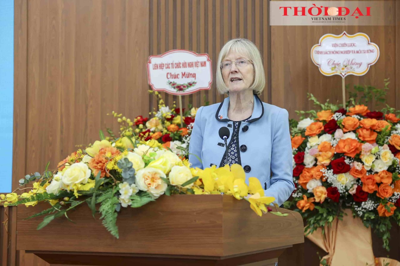 Australian Ambassador to Vietnam Gillian Bird delivered a congratulatory speech to the Congress. (Photo: Dinh Hoa) Australian Ambassador to Vietnam Gillian Bird delivered a congratulatory speech to the Congress. (Photo: Dinh Hoa)