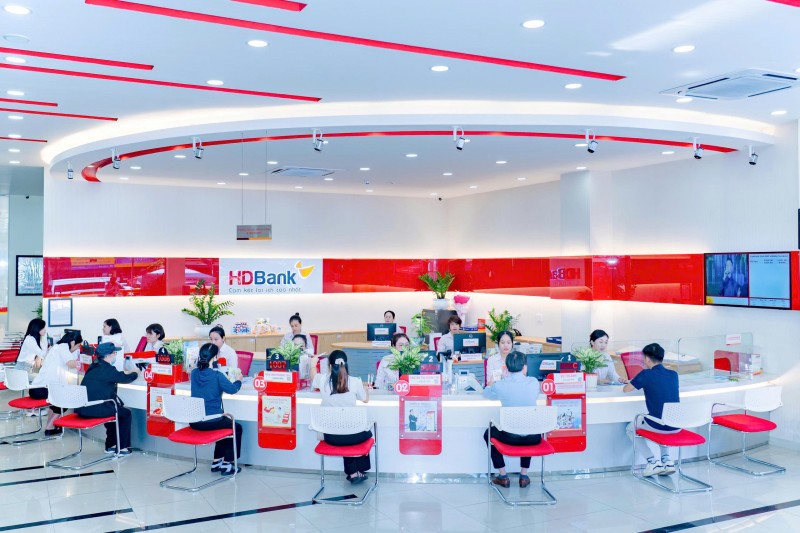 35.000 tỷ đồng vốn ưu đãi từ HDBank – Cú huých tài chính cho doanh nghiệp sản xuất và công nghệ số 35.000 tỷ đồng vốn ưu đãi từ HDBank – Cú huých tài chính cho doanh nghiệp sản xuất và công nghệ số