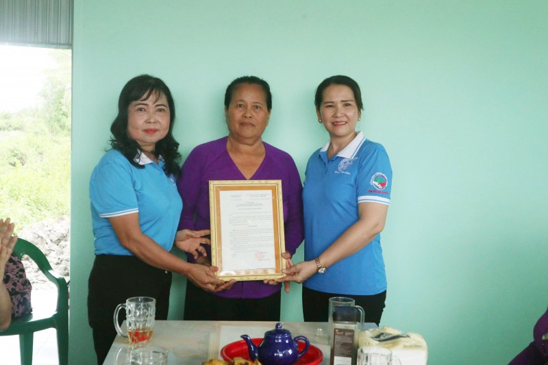 Trao nhà hữu nghị và khánh thành 3 cầu giao thông nông thôn tại Cà Mau Trao nhà hữu nghị và khánh thành 3 cầu giao thông nông thôn tại Cà Mau