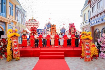 Khai trương VinWonders Vũ Yên - tâm điểm vui chơi giải trí và vườn thú lớn nhất miền Bắc