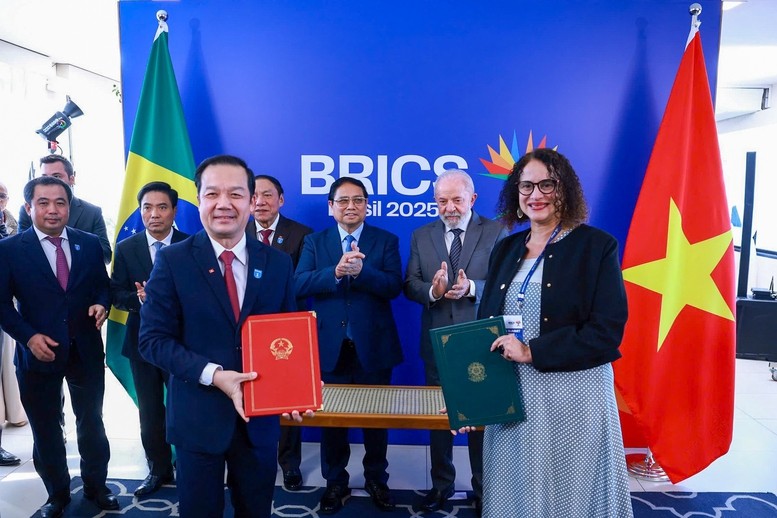 Thủ tướng Phạm Minh Chính hội đàm với Tổng thống Brazil Thủ tướng Phạm Minh Chính hội đàm với Tổng thống Brazil