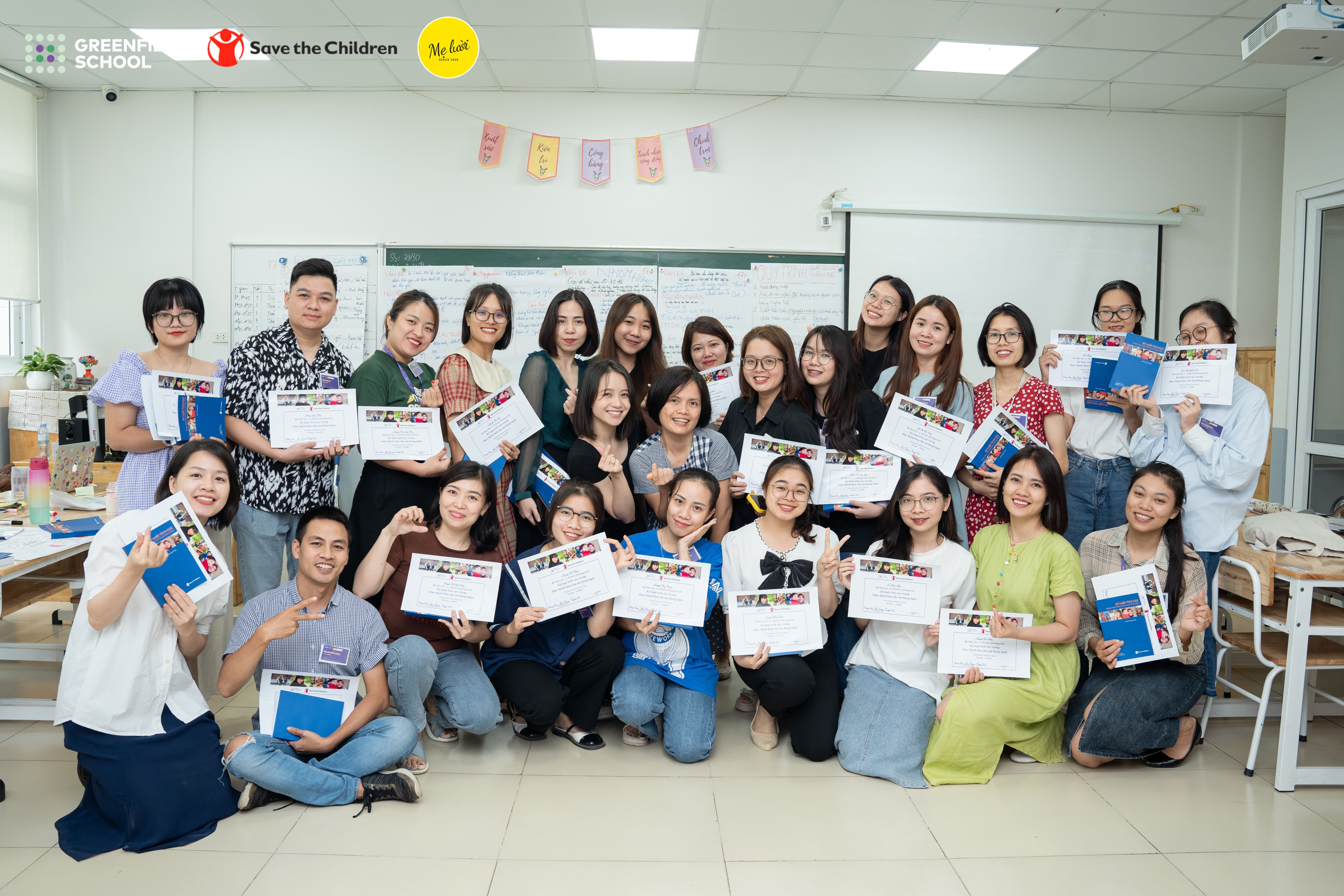 Kỷ luật tích cực - Nền tảng yêu thương Kỷ luật tích cực - Nền tảng yêu thương
