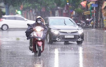 Thời tiết hôm nay (11/7): Bắc Bộ và Thanh Hóa có mưa lớn