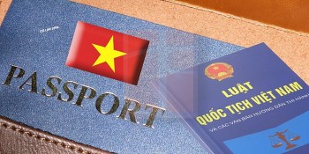 Người có công lao đặc biệt được nhập quốc tịch Việt Nam