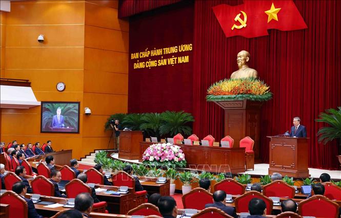 Đổi mới văn kiện Đại hội Đảng XIV: Sáng rõ con đường bước vào kỷ nguyên mới Chú thích ảnh