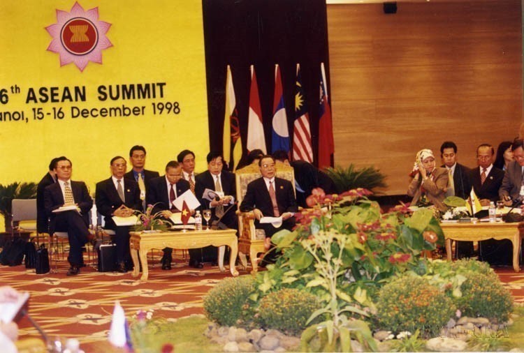 Việt Nam đóng vai trò then chốt trong việc định hình tương lai chung của ASEAN Việt Nam đóng vai trò then chốt trong việc định hình tương lai chung của ASEAN