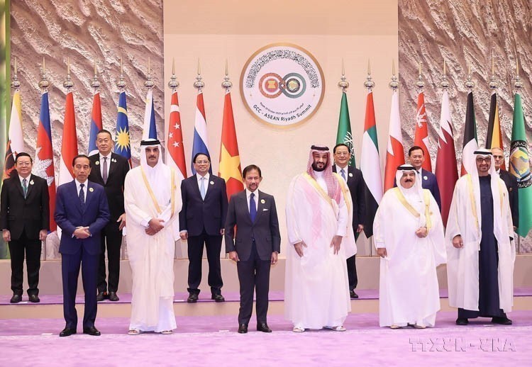 Việt Nam đóng vai trò then chốt trong việc định hình tương lai chung của ASEAN Việt Nam đóng vai trò then chốt trong việc định hình tương lai chung của ASEAN