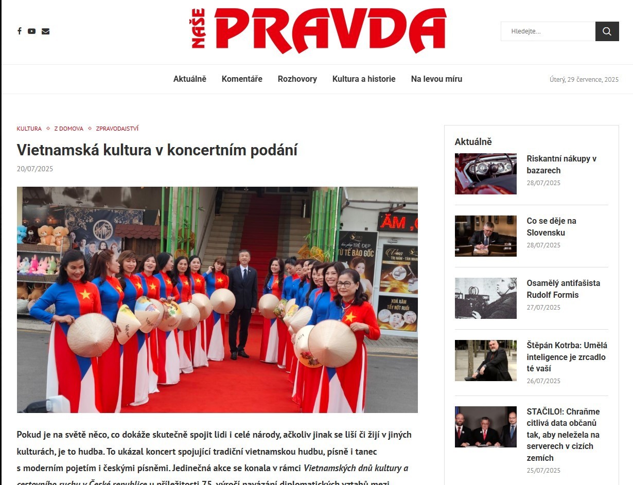 An article on Vietnamese Culture Week featured in a Czech newspaper. (Photo: Screenshot)          Hỏi ChatGPT