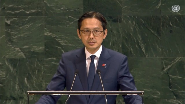 Ambassador Đỗ Hùng Việt, Permanent Representative of Việt Nam to the United Nations, speaks at the UN conference. Ambassador Đỗ Hùng Việt, Permanent Representative of Việt Nam to the United Nations, speaks at the UN conference.