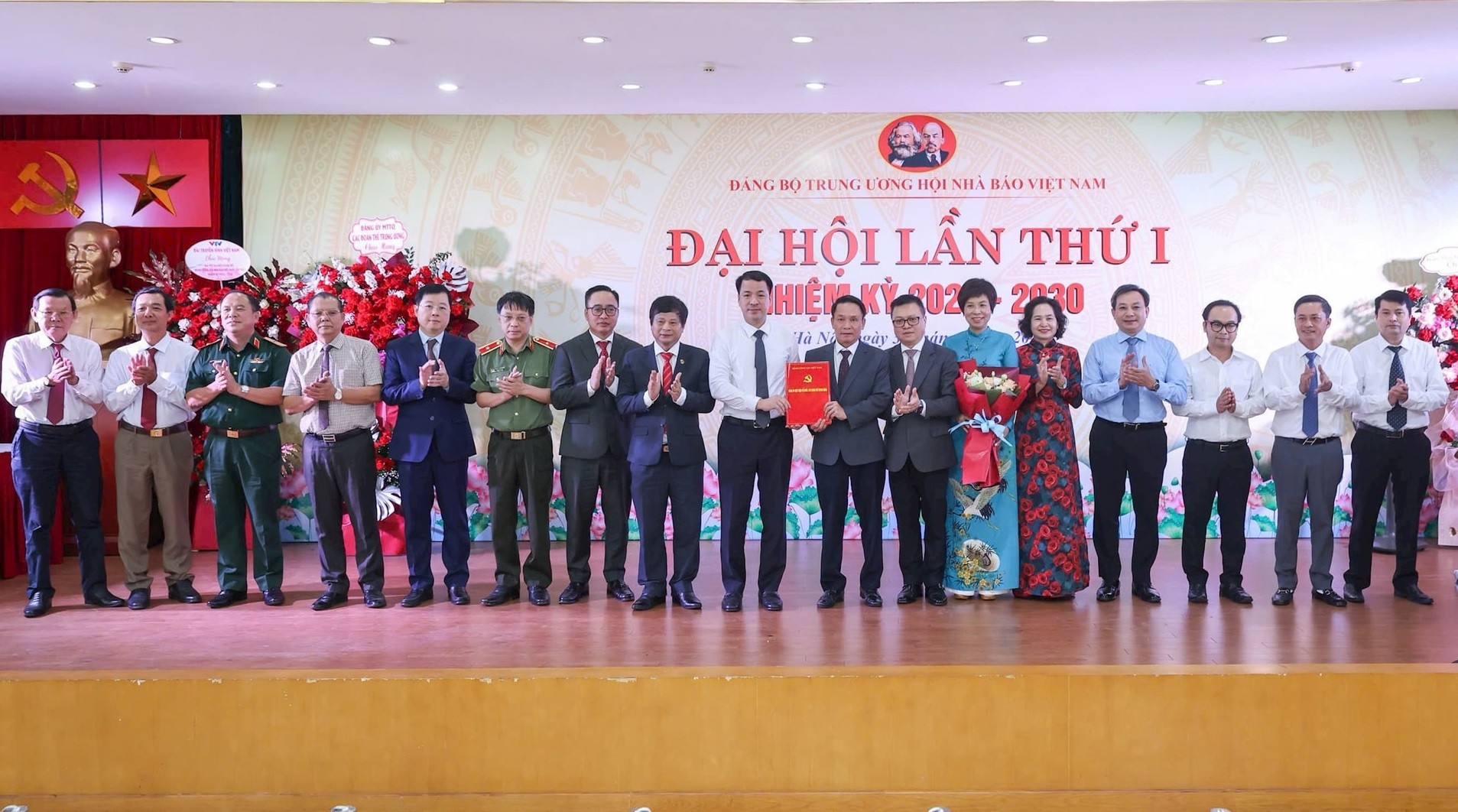 Đảng bộ Hội Nhà báo Việt Nam nhiệm kỳ 2025-2030: Đổi mới, tiên phong, giữ vai trò hạt nhân lãnh đạo Đảng bộ Hội Nhà báo Việt Nam nhiệm kỳ 2025-2030: Đổi mới, tiên phong, giữ vai trò hạt nhân lãnh đạo