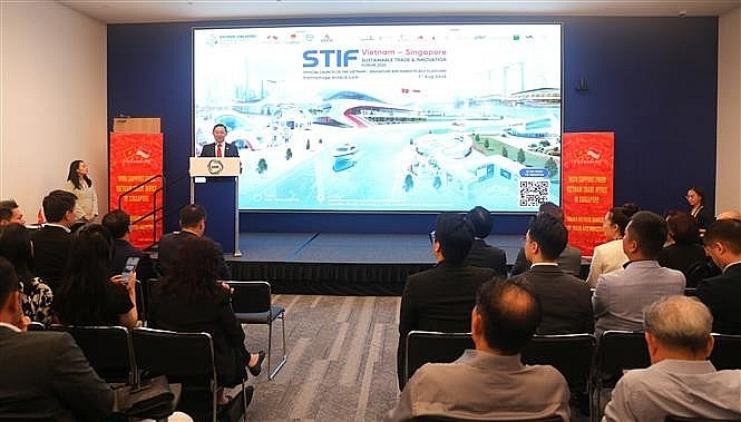 A view of the Vietnam – Singapore Sustainable Trade and Innovation Forum (STIF Vietnam - Singapore) at the Singapore Manufacturing Federation (SMF) headquarters on August 1, 2025. (Photo: VNA) A view of the Vietnam – Singapore Sustainable Trade and Innovation Forum (STIF Vietnam - Singapore) at the Singapore Manufacturing Federation (SMF) headquarters on August 1, 2025. (Photo: VNA)