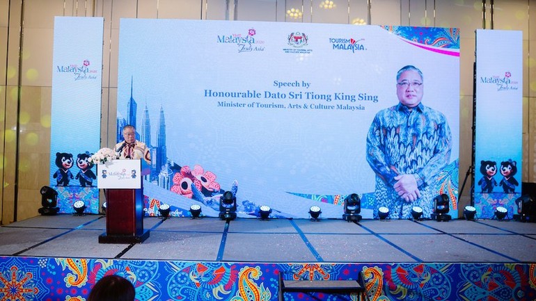 Việt Nam - Malaysia tăng tốc hợp tác du lịch hướng tới "Visit Malaysia 2026" Việt Nam - Malaysia tăng tốc hợp tác du lịch hướng tới "Visit Malaysia 2026"