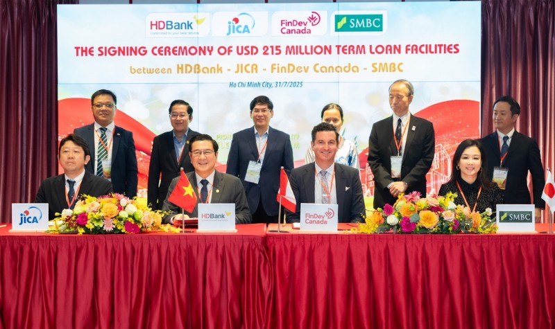 HDBank ký kết khoản vay hợp vốn 215 triệu USD với ba định chế tài chính hàng đầu quốc tế