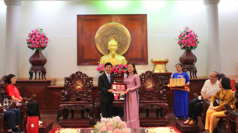 Tổ chức Milad tiếp tục hợp tác cùng Cần Thơ nhằm giúp đỡ các hoàn cảnh khó khăn Tổ chức Milad tiếp tục hợp tác cùng Cần Thơ nhằm giúp đỡ các hoàn cảnh khó khăn