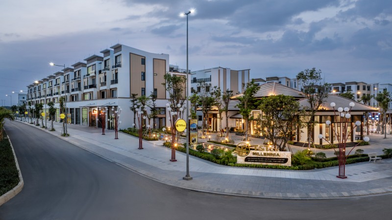 T&T City Millennia sẽ kiến tạo nên một Trung tâm văn hóa - giải trí mới tại Tây Ninh, nơi hội tụ tinh thần văn hóa bản sắc, công nghệ tiên tiến và khát vọng hội nhập. T&T City Millennia sẽ kiến tạo nên một Trung tâm văn hóa - giải trí mới tại Tây Ninh, nơi hội tụ tinh thần văn hóa bản sắc, công nghệ tiên tiến và khát vọng hội nhập.