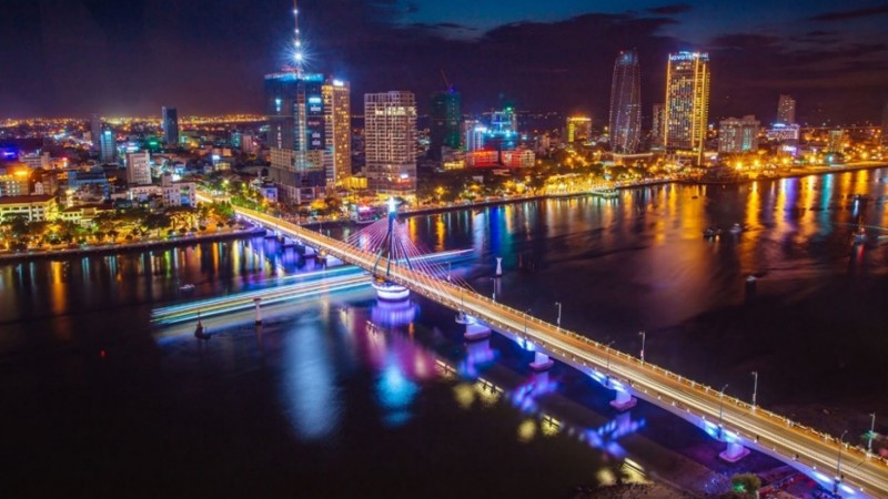 Cầu quay sông Hàn là biểu tượng của Đà Nẵng. Ảnh: Danangfantasticity Cầu quay sông Hàn là biểu tượng của Đà Nẵng. Ảnh: Danangfantasticity