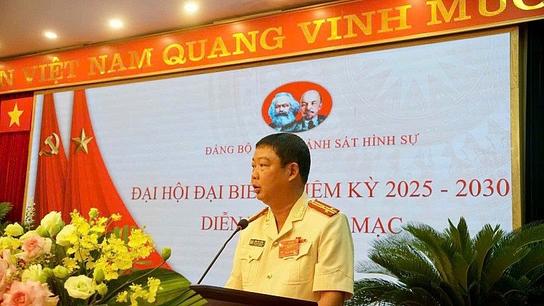Ông Đặng Việt Quảng: Phòng CSHS trấn áp hiệu quả tội phạm hình sự ở Hà Nội Ông Đặng Việt Quảng: Phòng CSHS trấn áp hiệu quả tội phạm hình sự ở Hà Nội