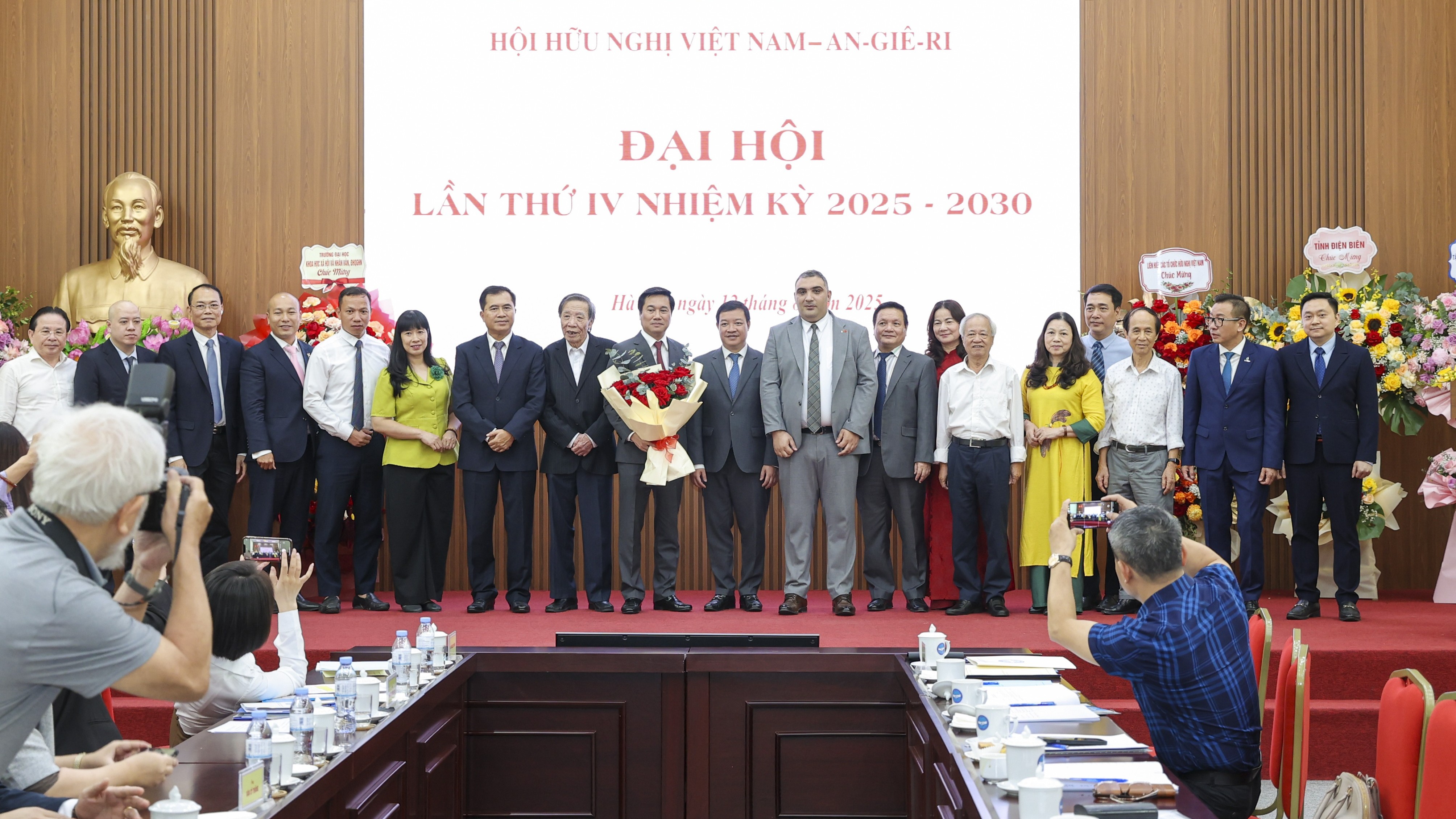 Hội hữu nghị Việt Nam - Algeria nhiệm kỳ 2025-2030: Đẩy mạnh hợp tác kinh tế và giao lưu nhân dân