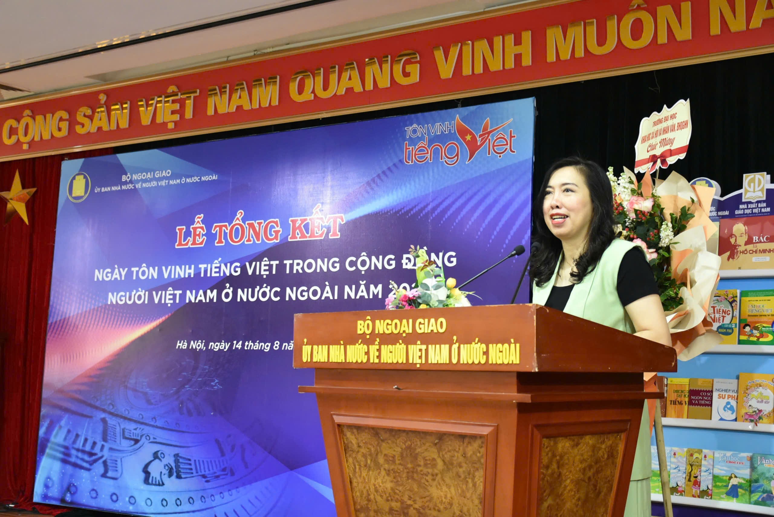 Các hoạt động tôn vinh tiếng Việt ngày càng hấp dẫn, hiện đại, dễ tiếp cận và phù hợp với từng nước Các hoạt động tôn vinh tiếng Việt ngày càng hấp dẫn, hiện đại, dễ tiếp cận và phù hợp với từng nước