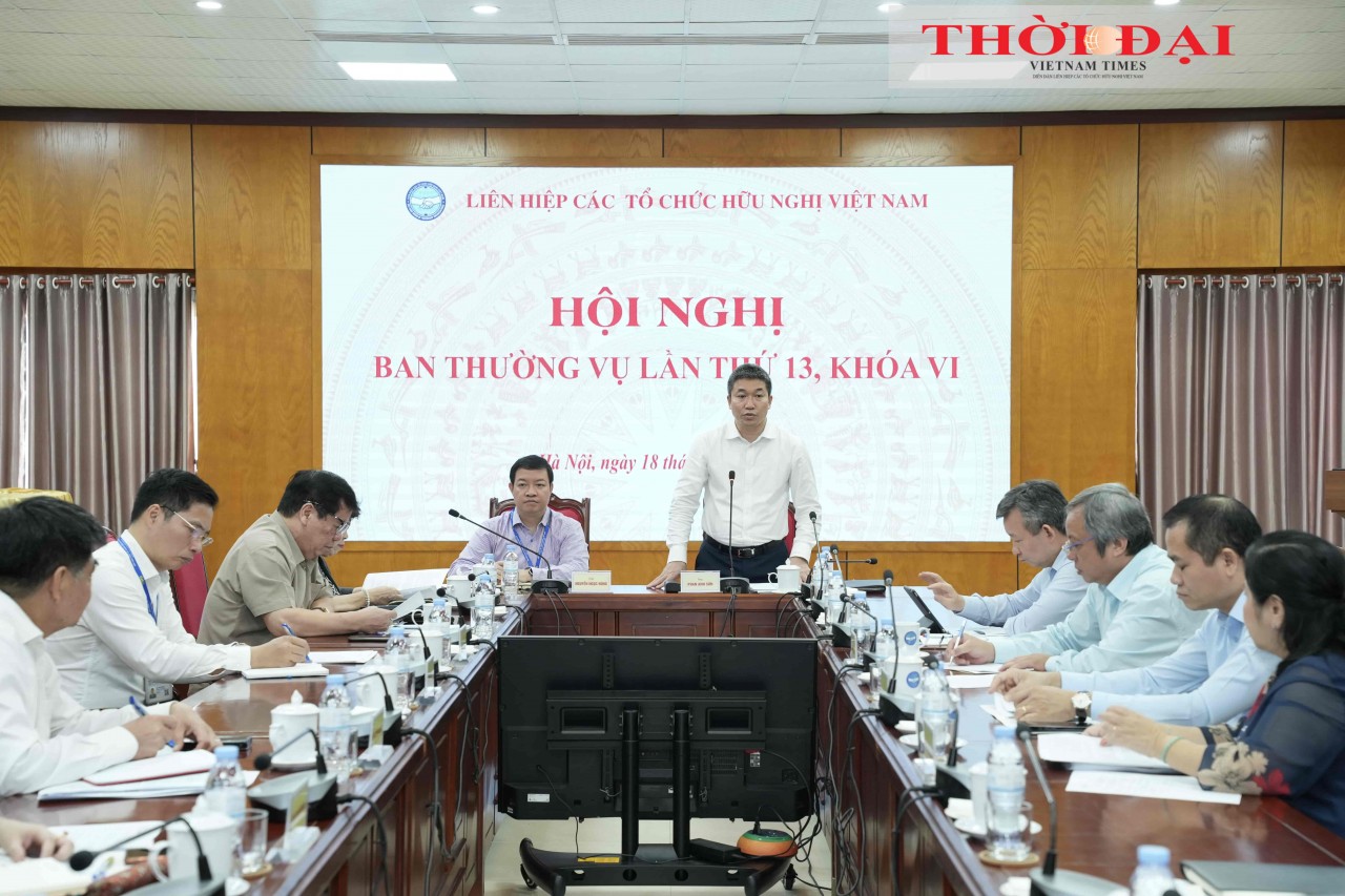 Phan Anh Sơn, President of VUFO, delivering remarks at the 13th Conference of the Standing Committee, 6th tenure. (Photo: Thanh Thảo) Phan Anh Sơn, President of VUFO, delivering remarks at the 13th Conference of the Standing Committee, 6th tenure. (Photo: Thanh Thảo)