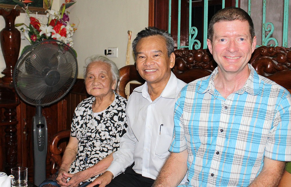 Thomas Eugene Wilber: Hành trình hàn gắn từ Hỏa Lò Thomas Eugene Wilber: Hành trình hàn gắn từ Hỏa Lò