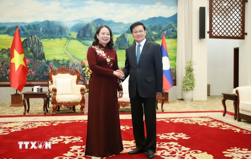 Tổng Bí thư, Chủ tịch nước Lào Thongloun Sisoulith (phải) tiếp Phó Chủ tịch nước Việt Nam Võ Thị Ánh Xuân sang thăm chính thức Lào. (Ảnh: Xuân Tú/TTXVN) Tổng Bí thư, Chủ tịch nước Lào Thongloun Sisoulith (phải) tiếp Phó Chủ tịch nước Việt Nam Võ Thị Ánh Xuân sang thăm chính thức Lào. (Ảnh: Xuân Tú/TTXVN)