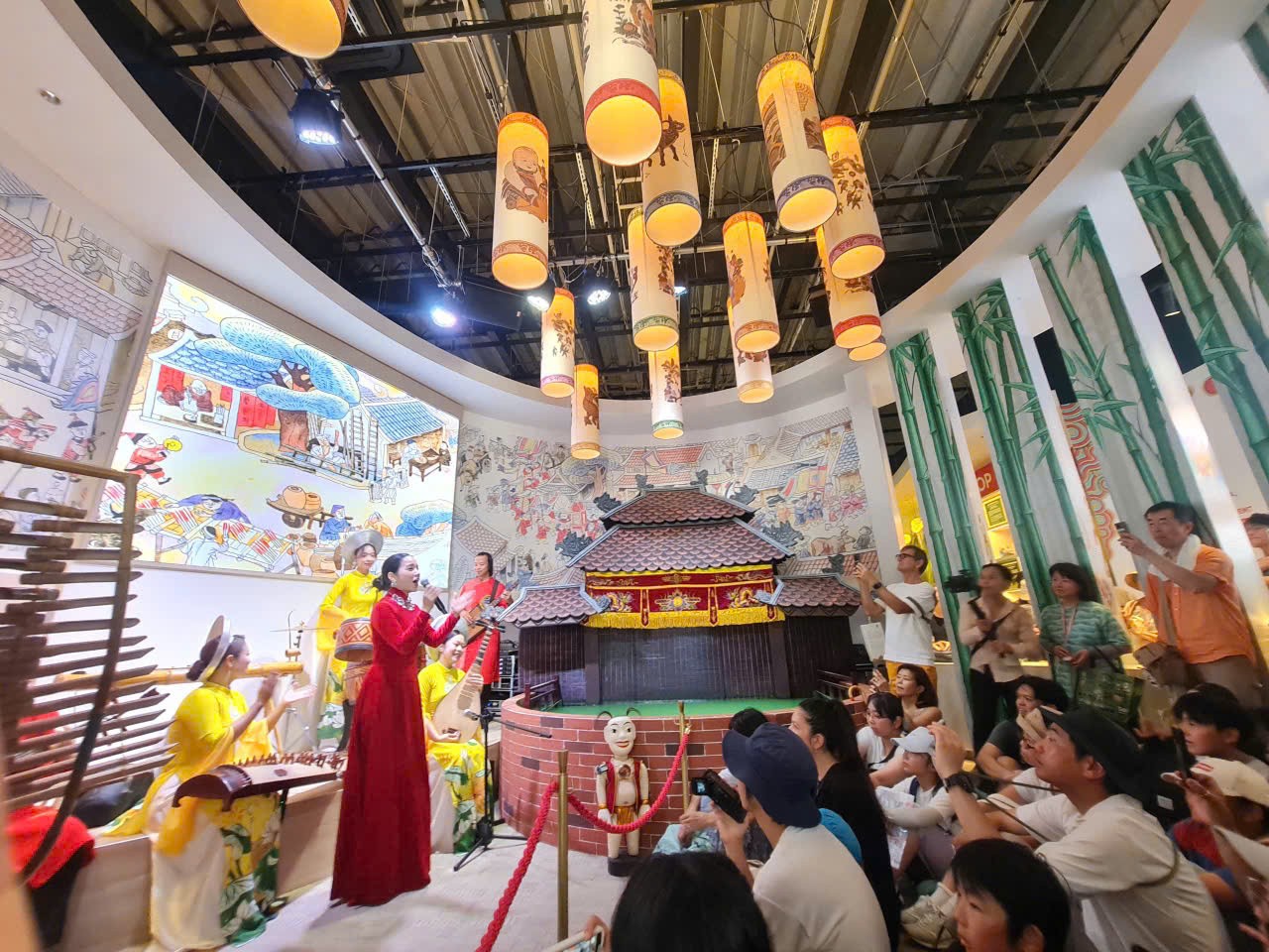 Sắc màu Việt Nam rực rỡ tại World EXPO 2025 Osaka Sắc màu Việt Nam rực rỡ tại World EXPO 2025 Osaka