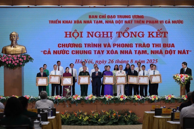 Cả nước đã xóa được 334.234 căn nhà tạm, nhà dột nát Cả nước đã xóa được 334.234 căn nhà tạm, nhà dột nát