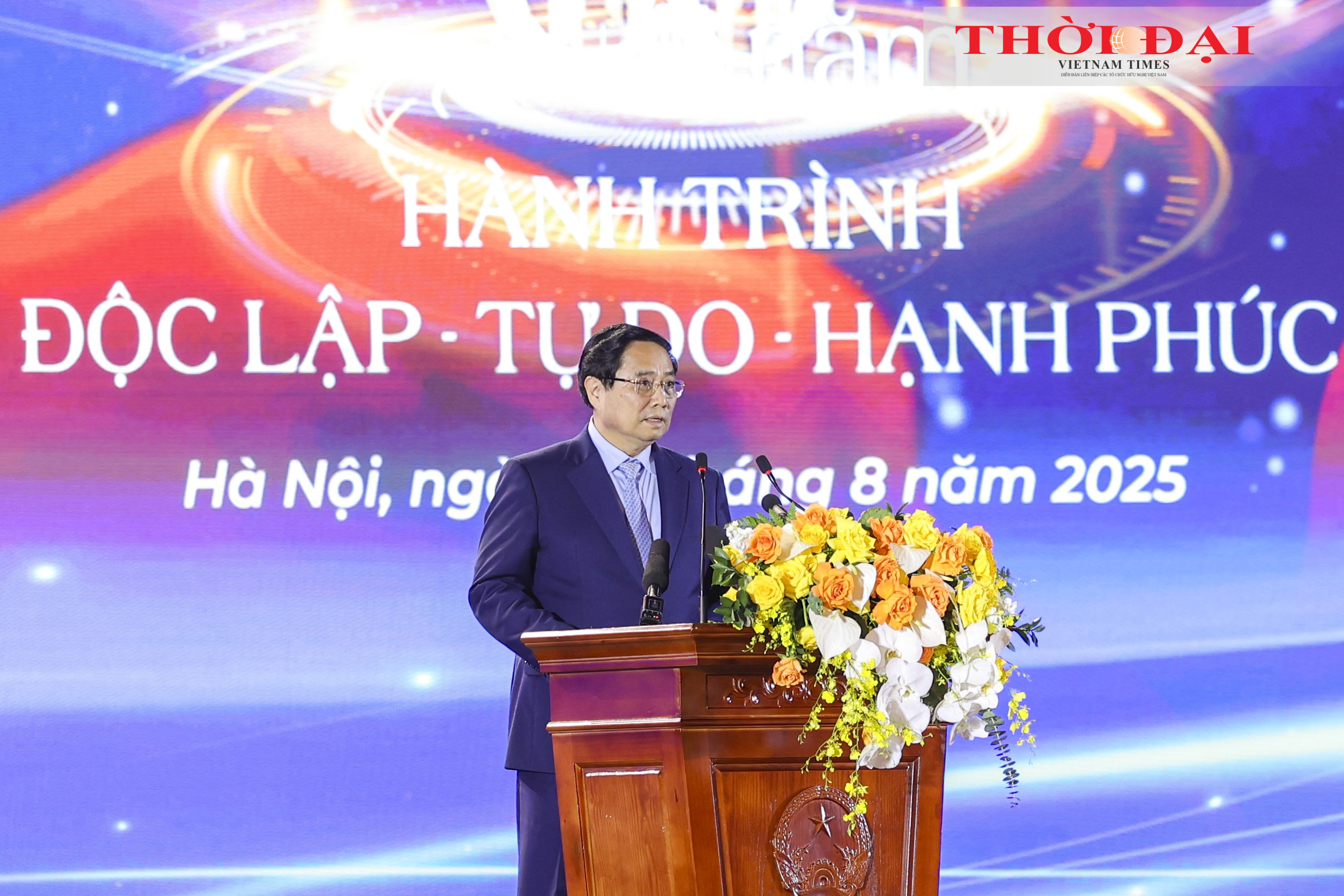 Khai mạc Triển lãm thành tựu đất nước: Hành trình từ độc lập dân tộc đến khát vọng phồn vinh Khai mạc Triển lãm thành tựu đất nước: Hành trình từ độc lập dân tộc đến khát vọng phồn vinh