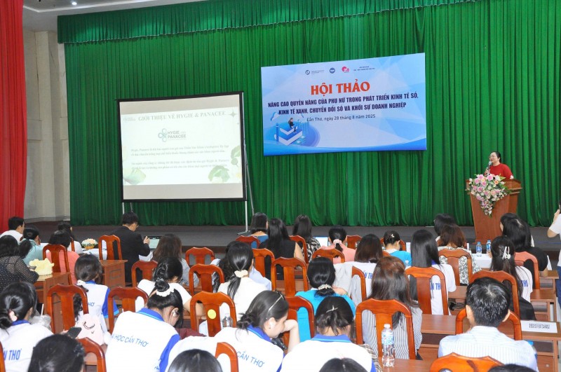 Nâng cao quyền năng phụ nữ trong kỷ nguyên số và kinh tế xanh Nâng cao quyền năng phụ nữ trong kỷ nguyên số và kinh tế xanh