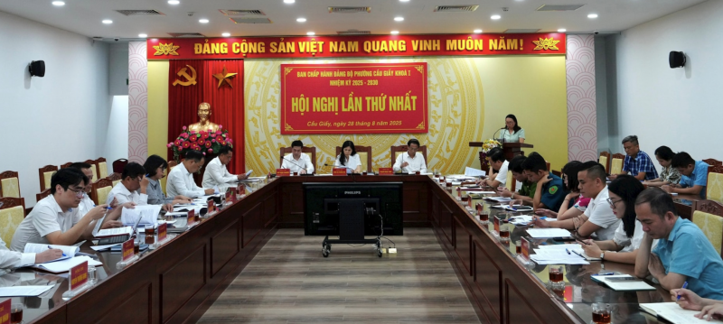 Phường Cầu Giấy: Lấy chuyển đổi số làm khâu đột phá để phát triển Phường Cầu Giấy: Lấy chuyển đổi số làm khâu đột phá để phát triển