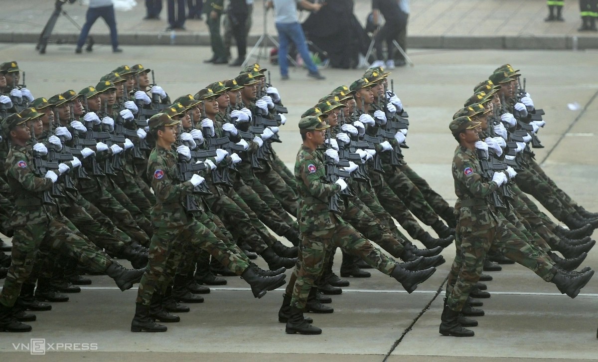 Đoàn Quân đội hoàng gia Campuchia. Ảnh: