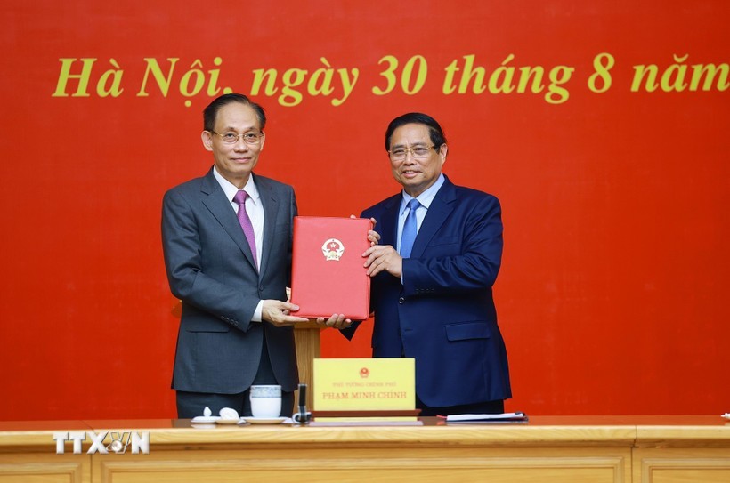 Thủ tướng giao Quyền Bộ trưởng Bộ Ngoại giao cho ông Lê Hoài Trung Thủ tướng giao Quyền Bộ trưởng Bộ Ngoại giao cho ông Lê Hoài Trung