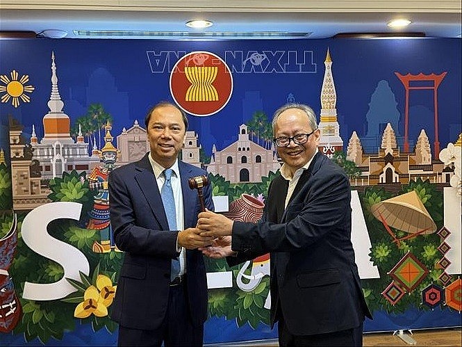 Vietnam News Today (Sept. 1): Vietnamese Party chief hosts reception for visiting top Chinese legislator Vietnam News Today (Sept. 1): Vietnamese Party chief hosts reception for visiting top Chinese legislator