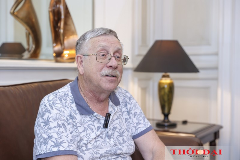 Petr Tsvetov: Trao tương lai hữu nghị Nga - Việt cho thế hệ trẻ Petr Tsvetov: Trao tương lai hữu nghị Nga - Việt cho thế hệ trẻ