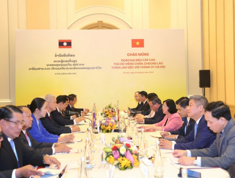 Hà Nội - Vientiane: Phát huy truyền thống, nâng tầm hợp tác song phương Hà Nội - Vientiane: Phát huy truyền thống, nâng tầm hợp tác song phương