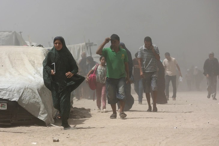 Người dân thành phố Gaza một lần phải di tản khỏi khu vực sinh sống ngày 5/9. (Ảnh: AFP) Người dân thành phố Gaza một lần phải di tản khỏi khu vực sinh sống ngày 5/9. (Ảnh: AFP)
