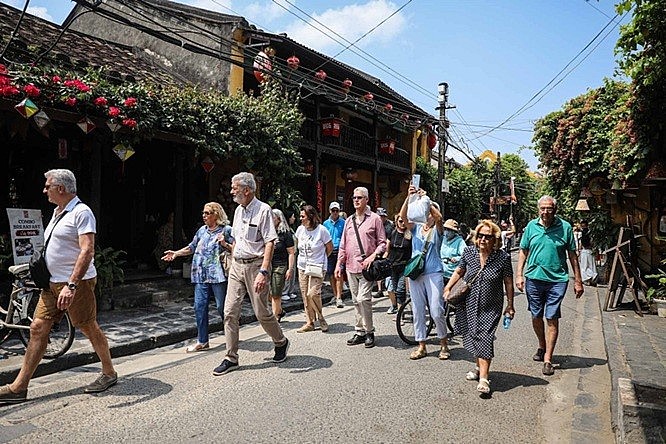 Vietnam’s Tourism Soars with 14 Million Foreign Arrivals in Eight-Month Span Vietnam’s Tourism Soars with 14 Million Foreign Arrivals in Eight-Month Span