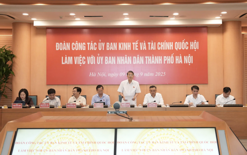 Ủy viên Trung ương Đảng, Phó Chủ tịch Quốc hội Nguyễn Đức Hải dự và phát biểu chỉ đạo tại buổi làm việc. (Ảnh: T.L) Ủy viên Trung ương Đảng, Phó Chủ tịch Quốc hội Nguyễn Đức Hải dự và phát biểu chỉ đạo tại buổi làm việc. (Ảnh: T.L)