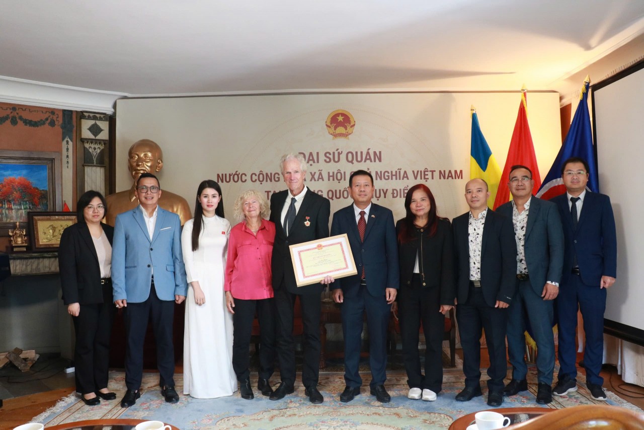 Swedish Director Bo Öhlén Promotes Vietnamese History and Culture Swedish Director Bo Öhlén Promotes Vietnamese History and Culture
